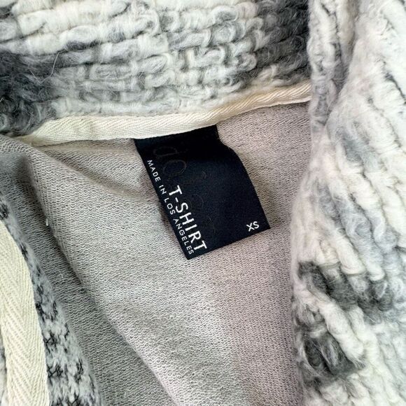 Dolan Sweater Cardigan Womens Extra Small Gray 3/4 Sleeve Cowl Neck Open Front - Picture 3 of 8